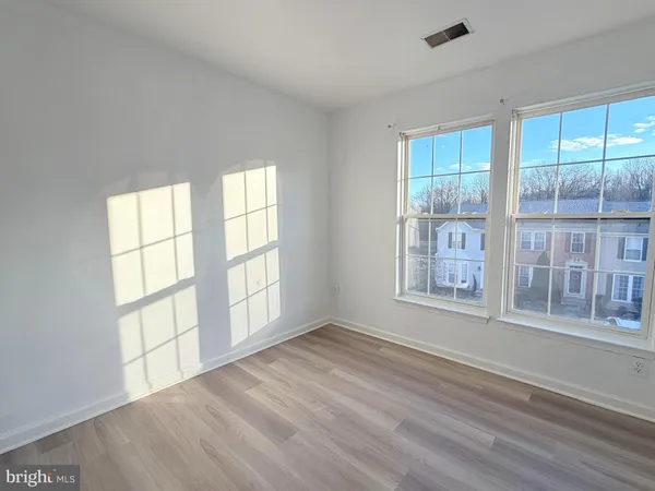 $2,280 | 66 Alexis Drive, Newark, DE 19702