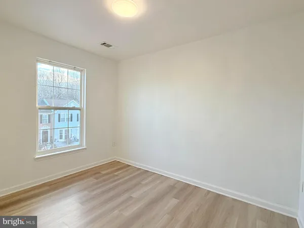 $2,280 | 66 Alexis Drive, Newark, DE 19702