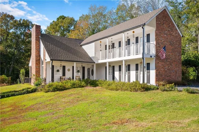 $349,900 | 152 Chinquapin Drive, Natchitoches, LA 71457