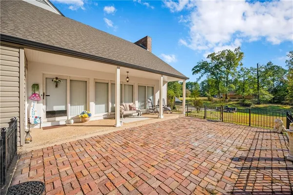 $325,000 | 152 Chinquapin Drive, Natchitoches, LA 71457