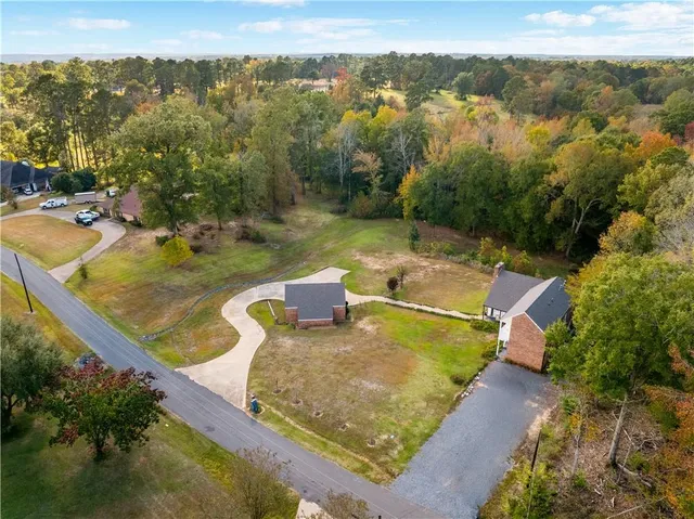 $349,900 | 152 Chinquapin Drive, Natchitoches, LA 71457