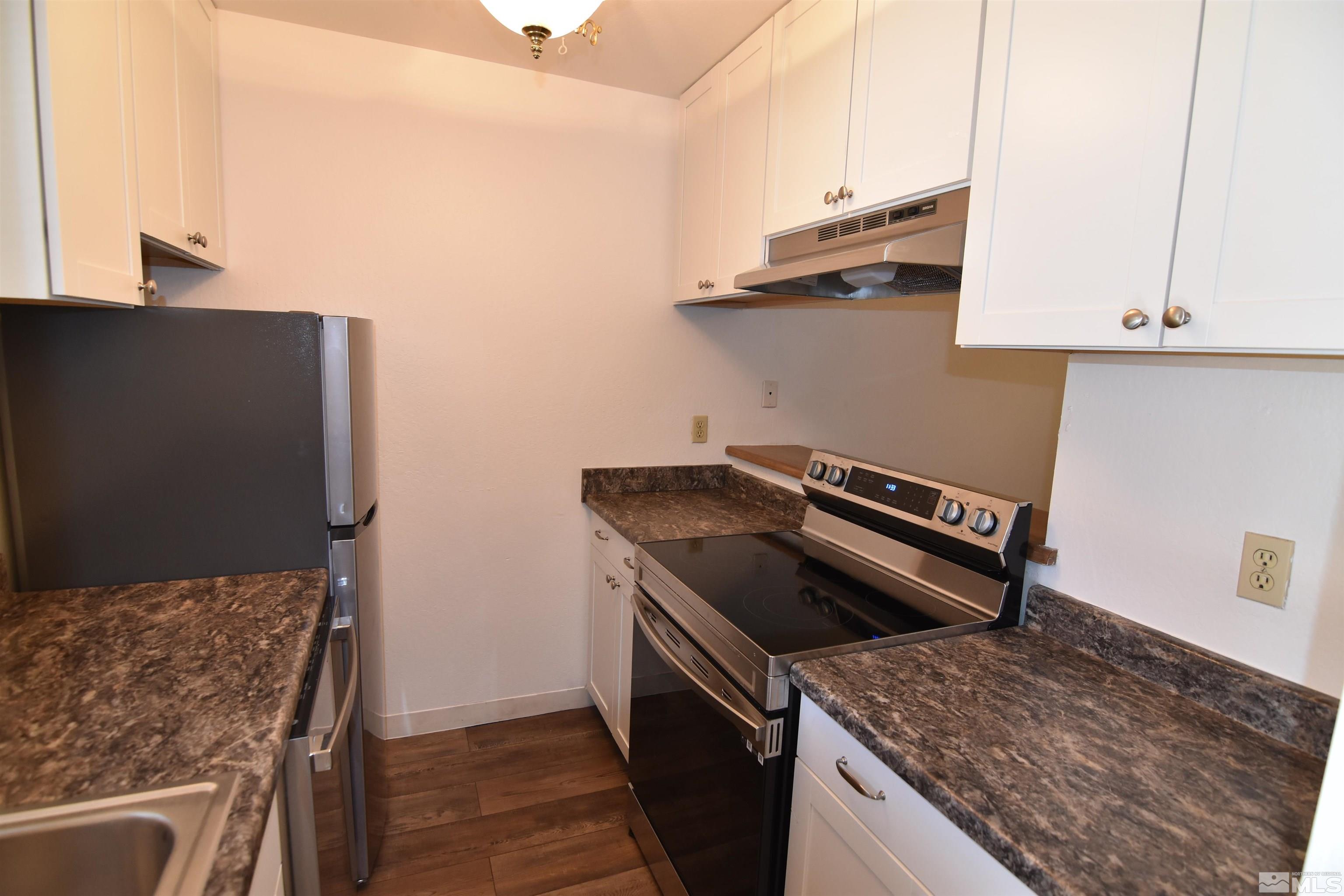 4656 Rio Poco Road Reno, NV 89502 - Photo 5 of 17 Photo 5