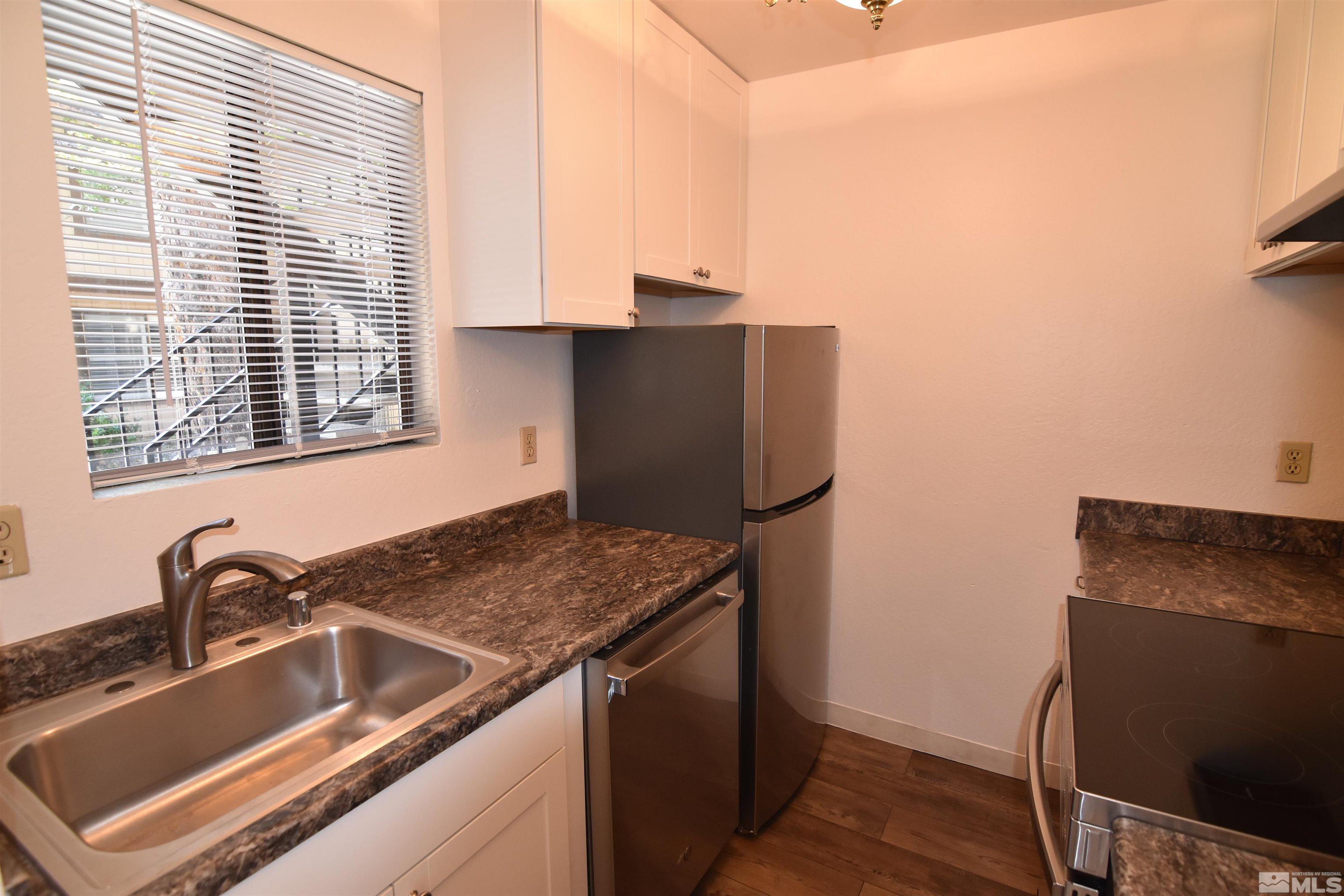 4656 Rio Poco Road Reno, NV 89502 - Photo 7 of 17 Photo 7