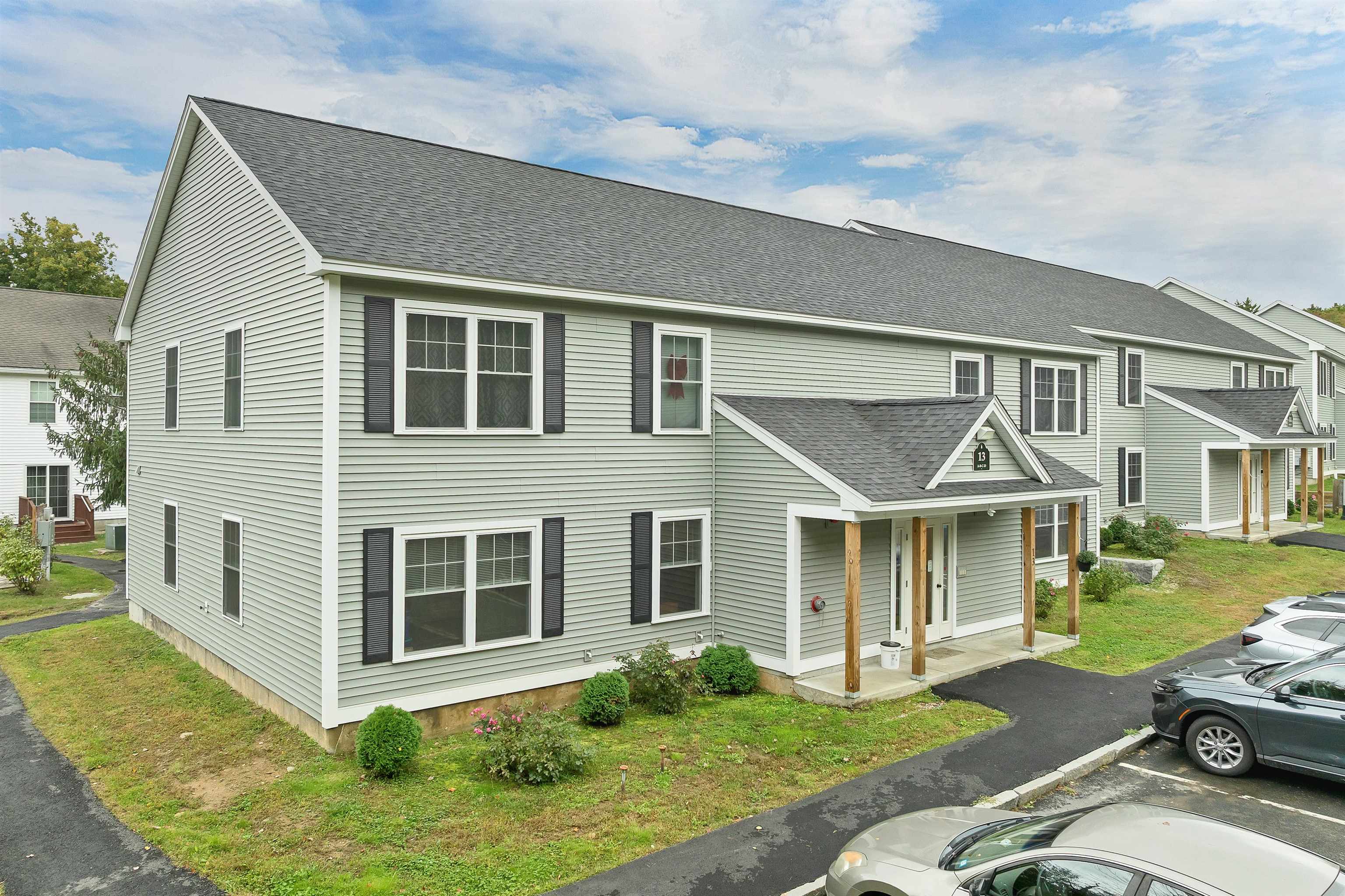 13 Miami Way, Unit A Rochester, NH 03867 - Photo 3 of 57 Gallery Image 3