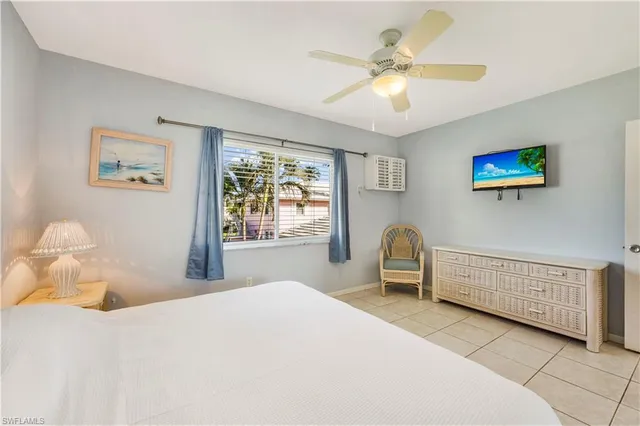 $1,600 | 190 North Collier Boulevard, Unit S9, Marco Island, FL 34145