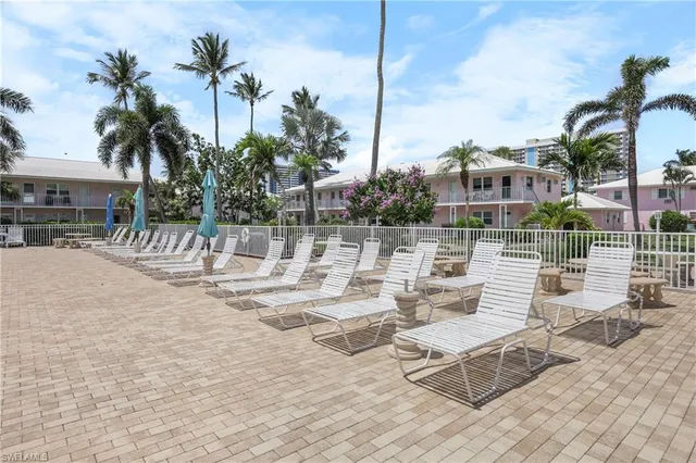$1,600 | 190 North Collier Boulevard, Unit S9, Marco Island, FL 34145