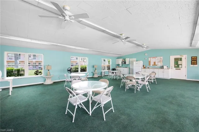 $1,600 | 190 North Collier Boulevard, Unit S9, Marco Island, FL 34145