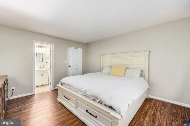 $359,900 | 9514 Hagel Circle, Unit 3/C, Lorton, VA 22079