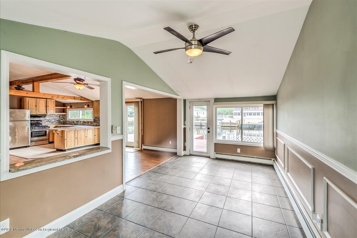 703 Chesapeake Drive Forked River, NJ 08731 - Photo 11 of 29 06-LIVING ROOM