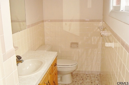 196 Forts Ferry Road Colonie, NY 12110 - Photo 20 of 25 Photo 20