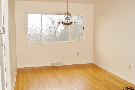 196 Forts Ferry Road Colonie, NY 12110 - Photo 6 of 25 Photo 6