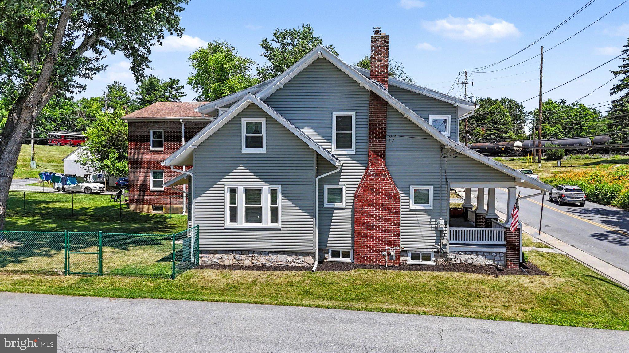 163 East Derry Road Hershey, PA 17033 - Photo 34 of 39 Side of Home