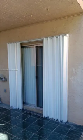 $1,700 | 10790 North Kendall Drive, Unit C15, Miami, FL 33176