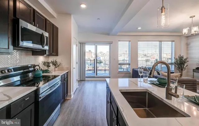 $1,350 | 601 South Broadway, Unit 305, Baltimore, MD 21231