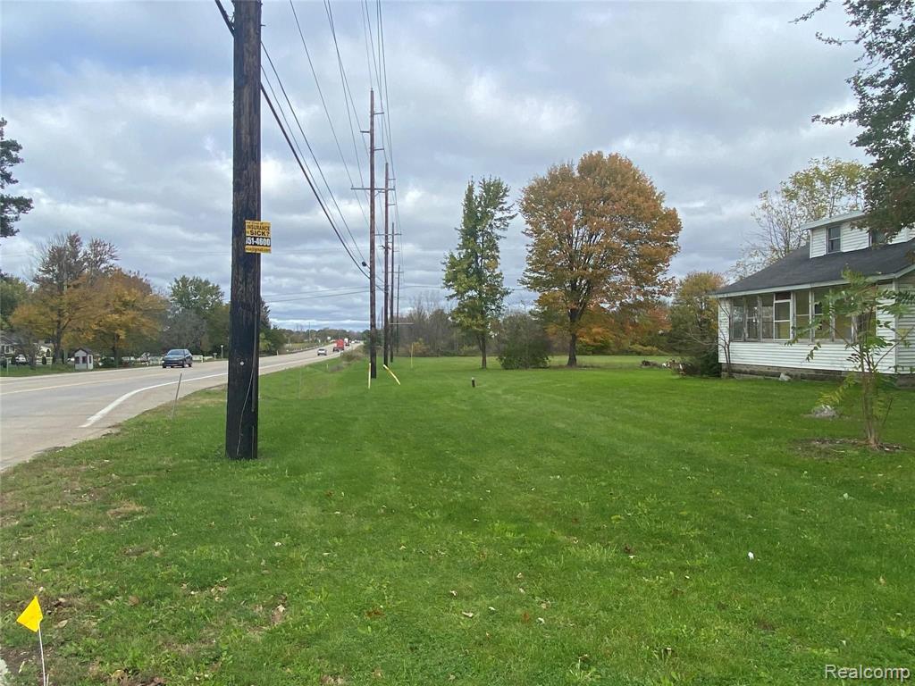 11715 Ebeling Road Romeo, MI 48065 - Photo 3 of 27