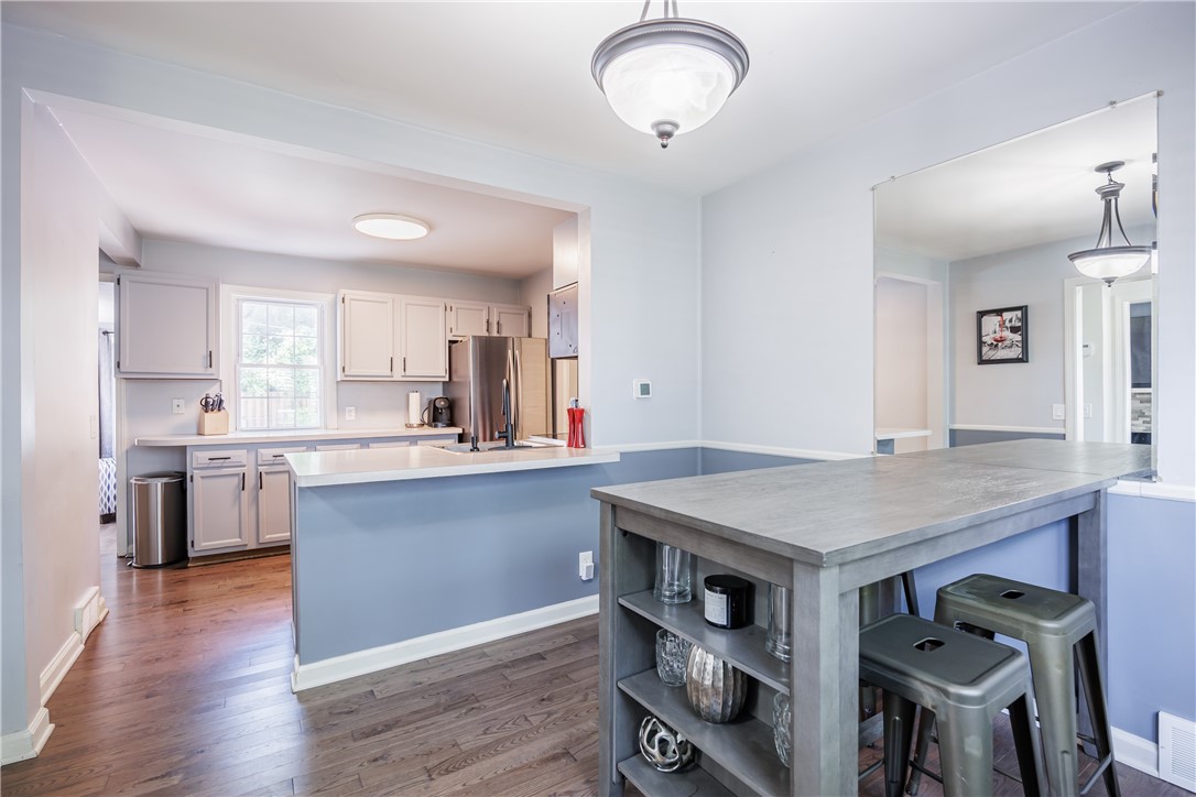 105 Oneta Road Irondequoit, NY 14617 - Photo 6 of 36