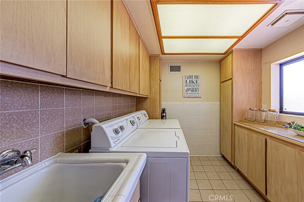 1737 Gainsborough Road San Dimas, CA 91773 - Photo 27 of 62
