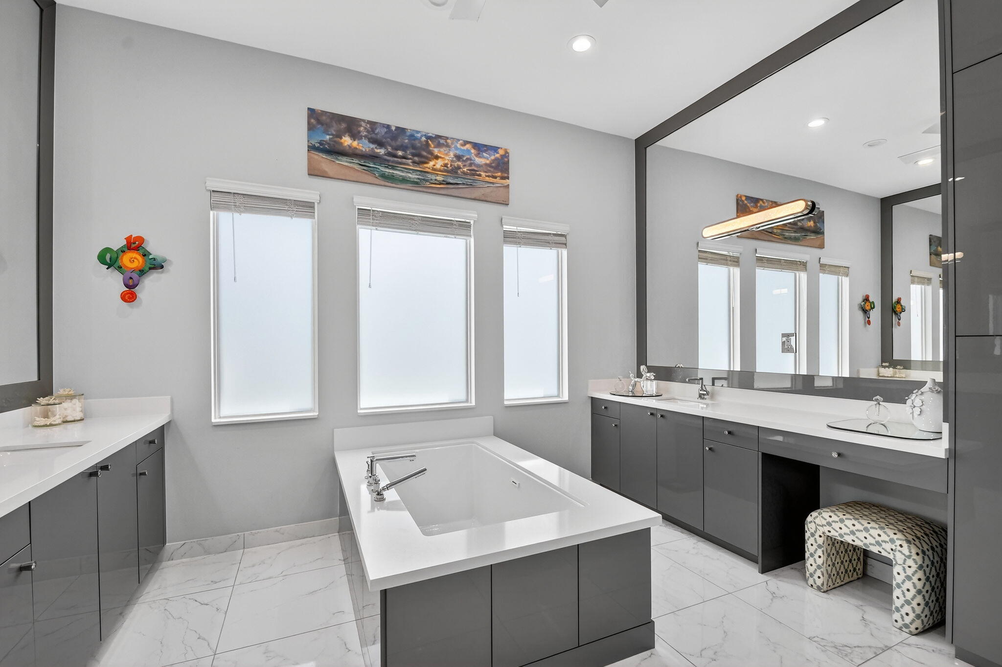 9193 Seahorse Bay Drive Boynton Beach, FL 33473 - Photo 17 of 70 Primary Bathroom