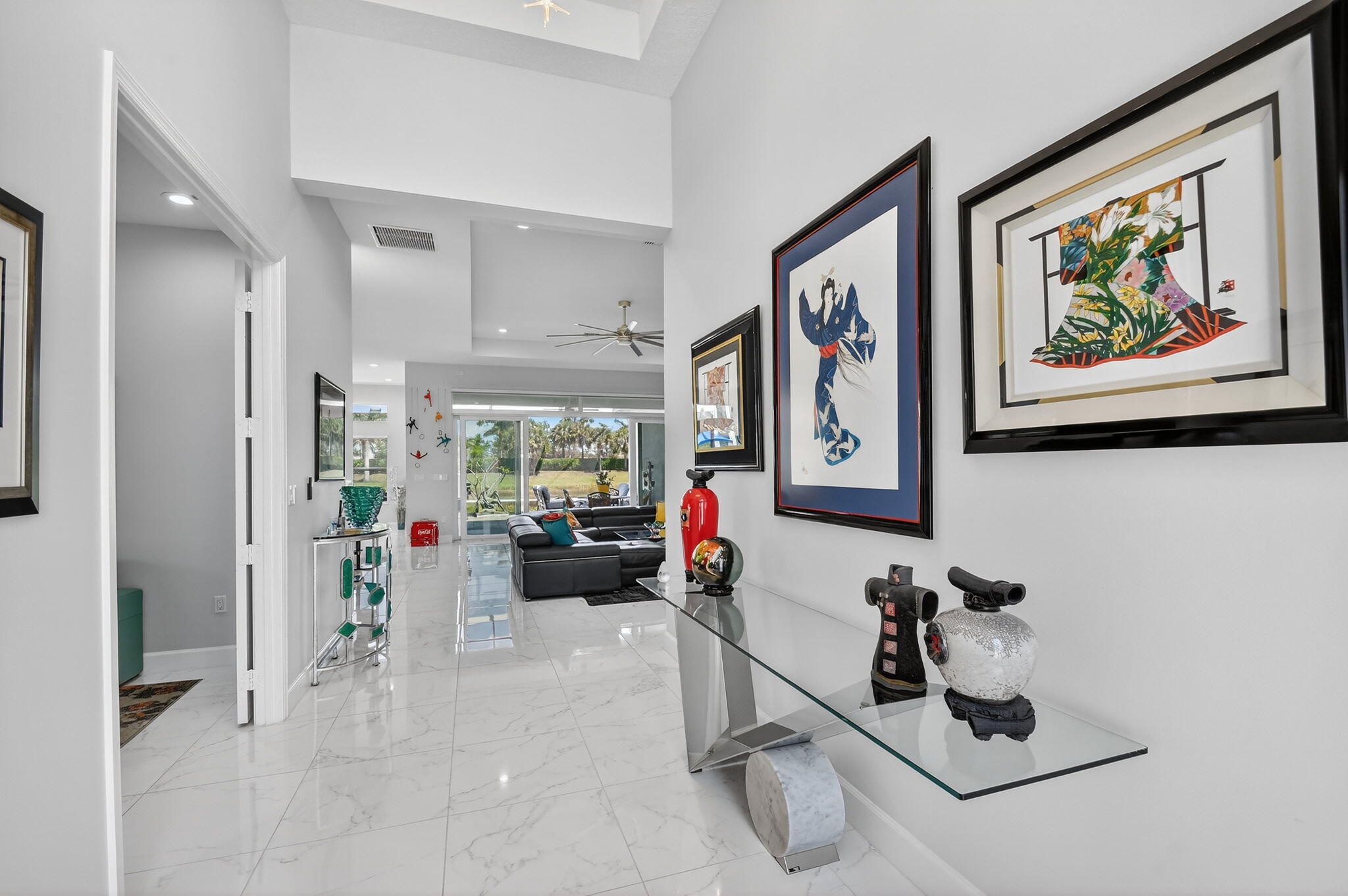 9193 Seahorse Bay Drive Boynton Beach, FL 33473 - Photo 4 of 70 Foyer