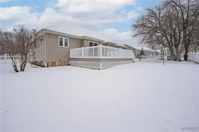 $324,900 | 5544 Twilight Lane, Lockport Town, NY 14094