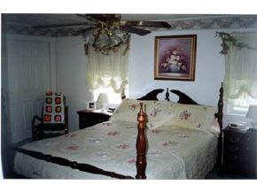 233 Oak Ridge Road, Unit 11 Plaistow, NH 03865 - Photo 3 of 4 Gallery Image 3