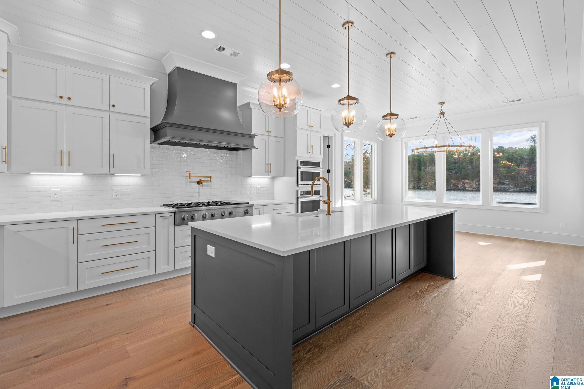 10779 Herman Boyd Road Northport, AL 35475 - Photo 6 of 71
