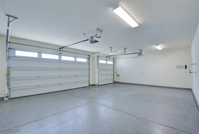 $2,950 | 4001 Pink Magnolia Court, Las Vegas, NV 89129