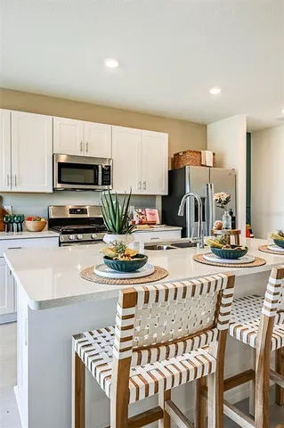 $339,000 | 7323 Capstone Drive, Groveland, FL 34736