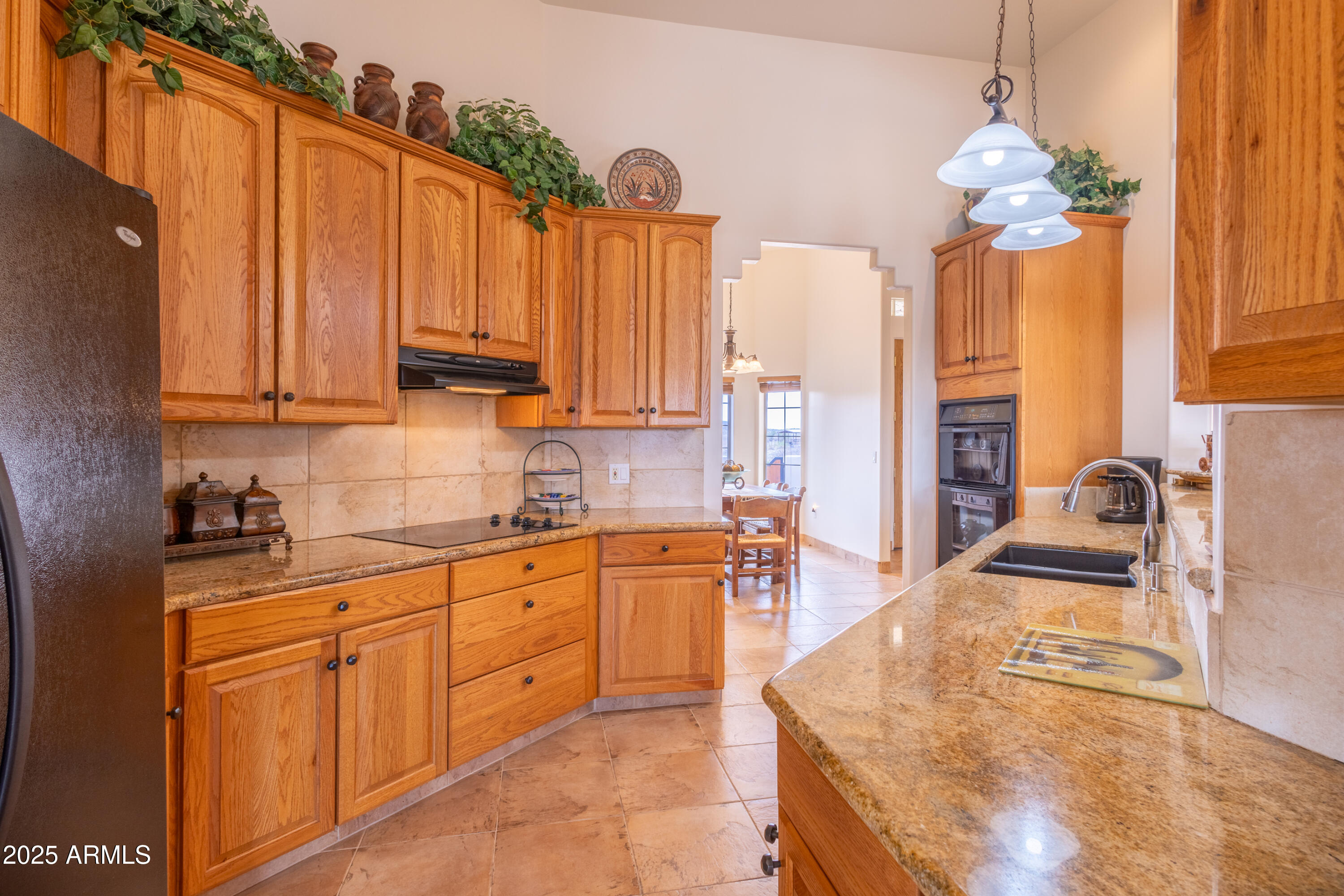 21600 Date Creek Road Wickenburg, AZ 85390 - Photo 11 of 50 Kitchen