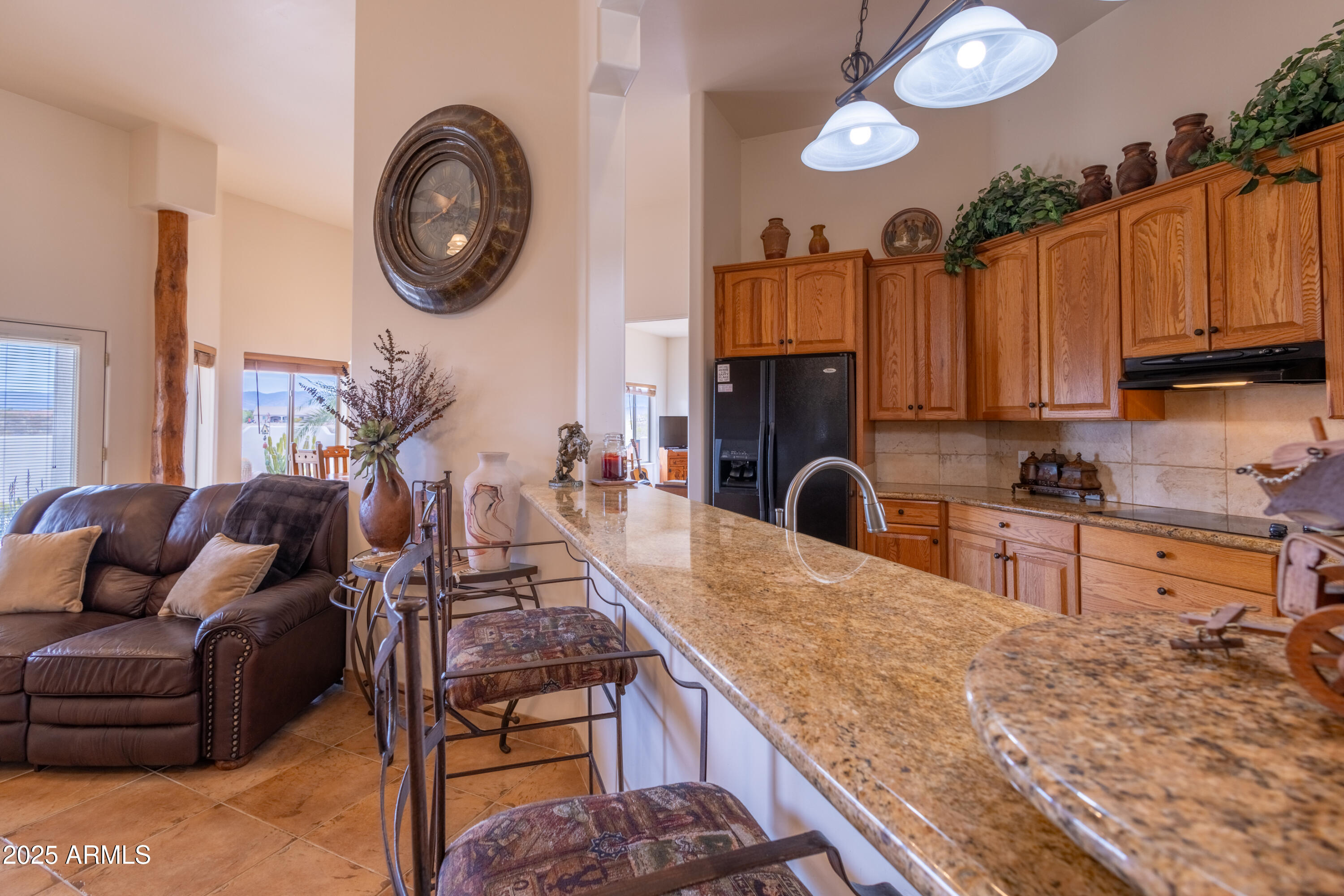 21600 Date Creek Road Wickenburg, AZ 85390 - Photo 13 of 50 Breakfast Bar