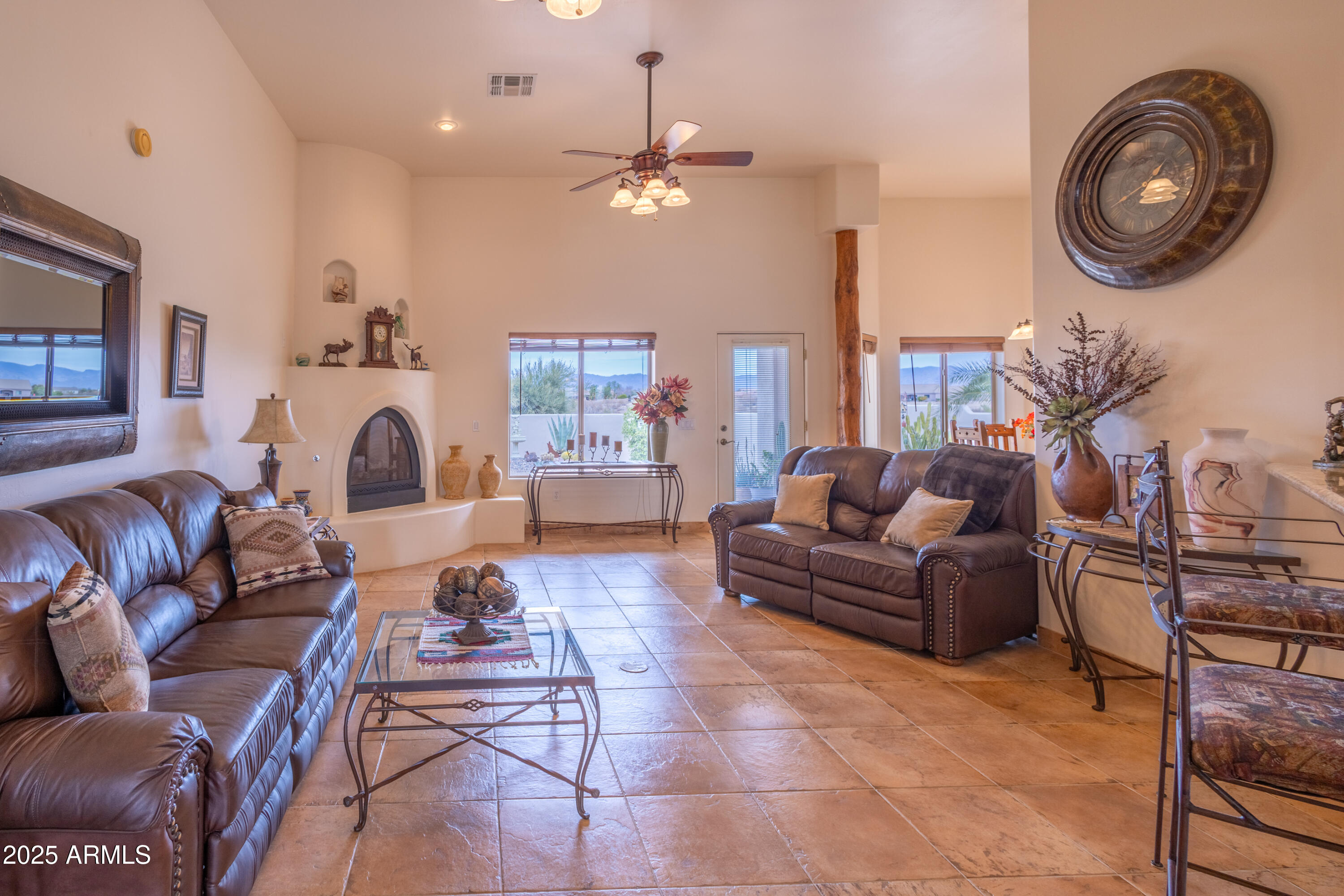 21600 Date Creek Road Wickenburg, AZ 85390 - Photo 14 of 50 Great Room