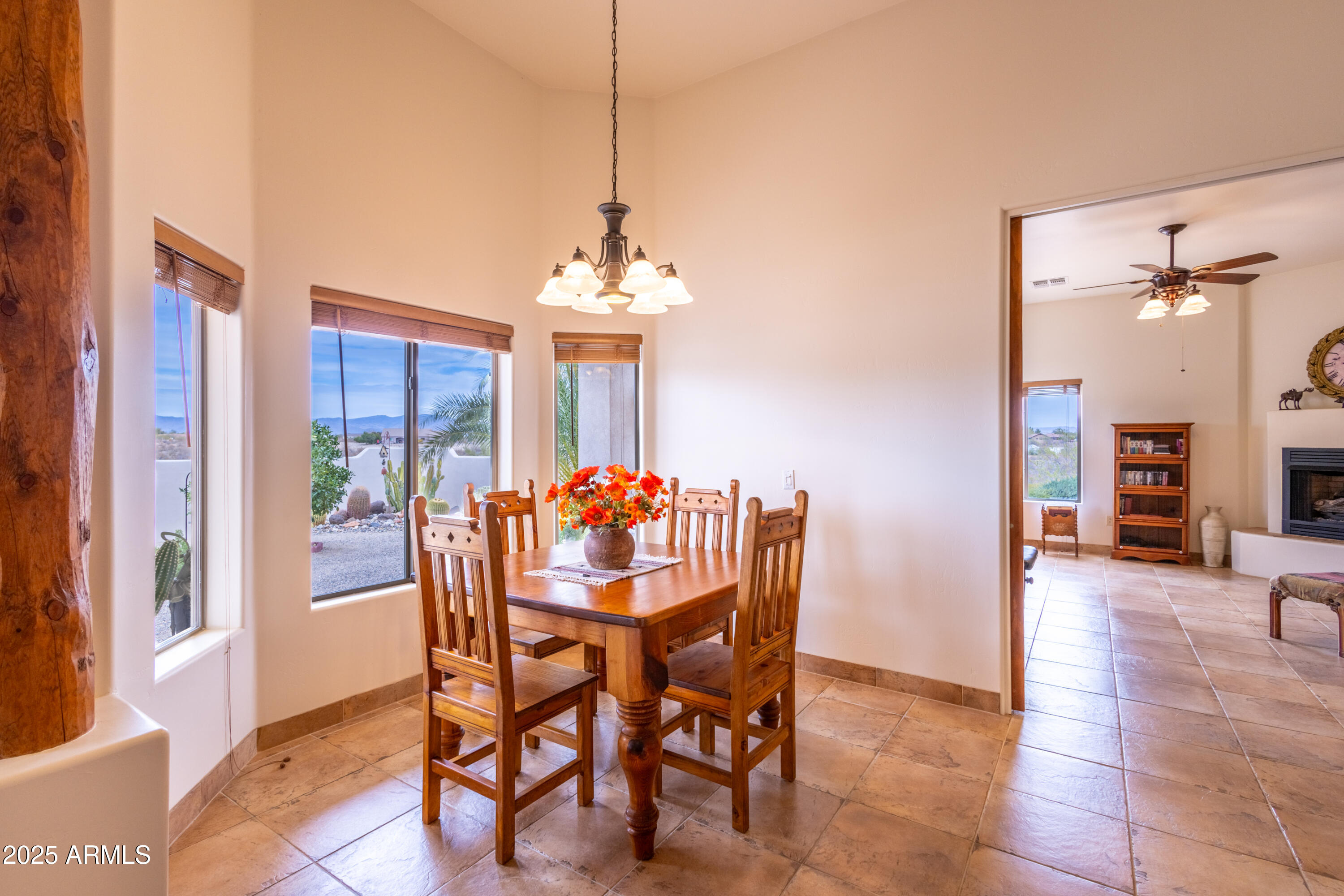21600 Date Creek Road Wickenburg, AZ 85390 - Photo 17 of 50 Breakfast Nook