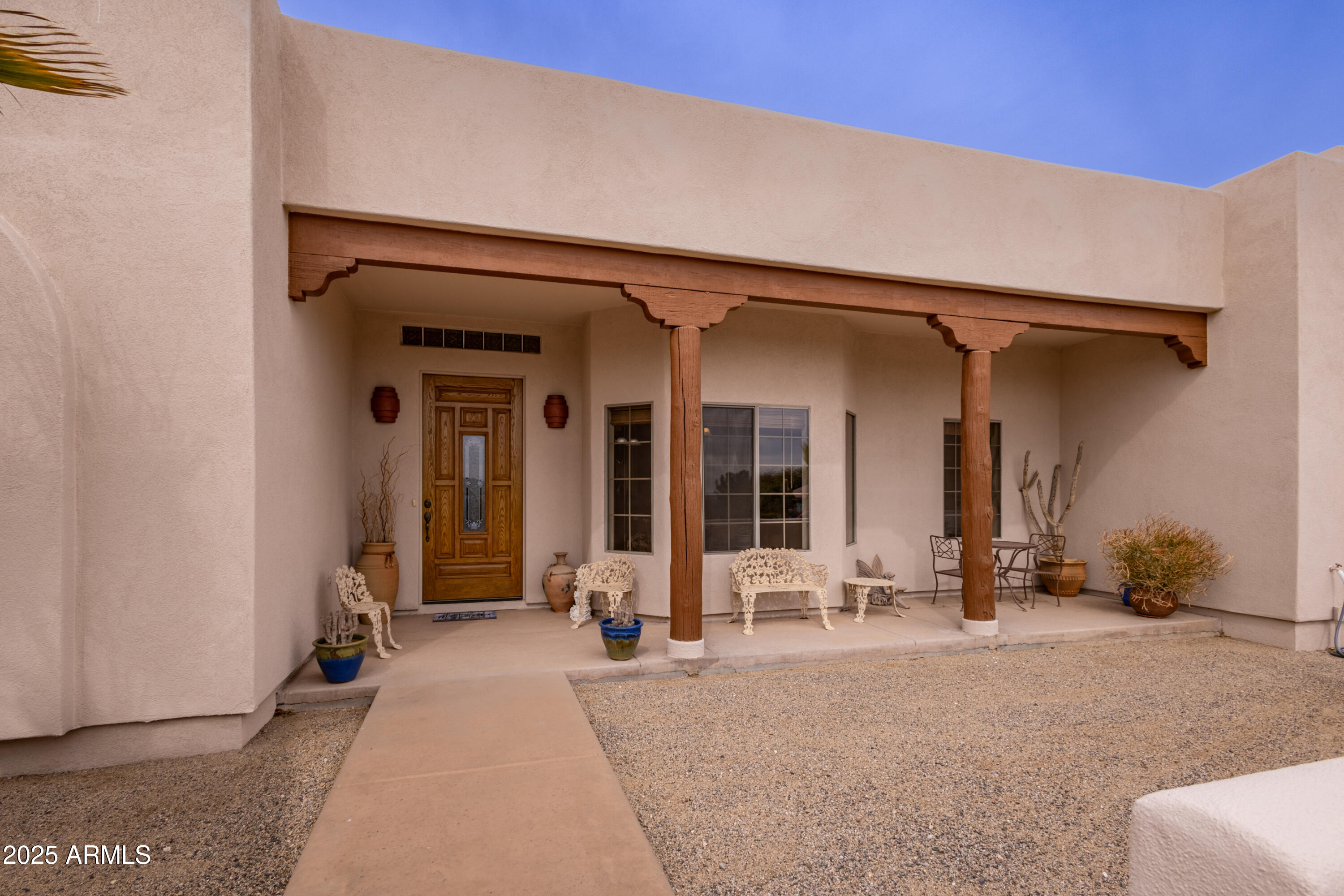 21600 Date Creek Road Wickenburg, AZ 85390 - Photo 6 of 50 Front Patio/Courtyard