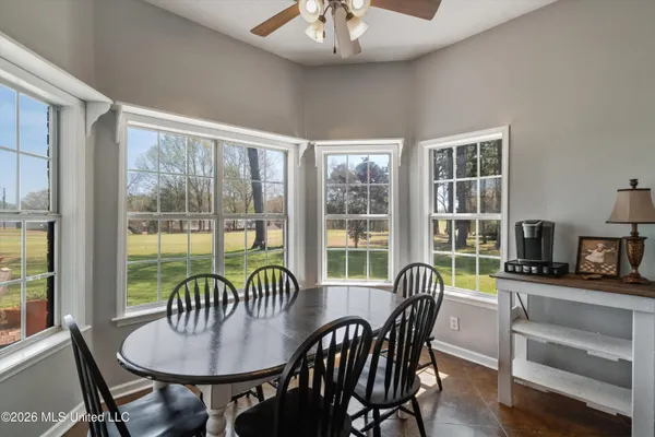 $399,900 | 650 Fairway Drive, Hernando, MS 38632