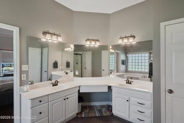 $399,900 | 650 Fairway Drive, Hernando, MS 38632
