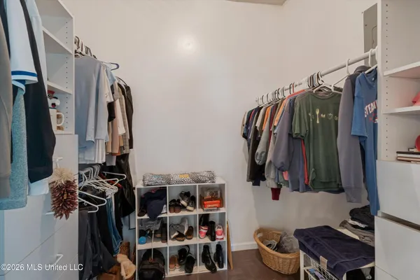 $399,900 | 650 Fairway Drive, Hernando, MS 38632