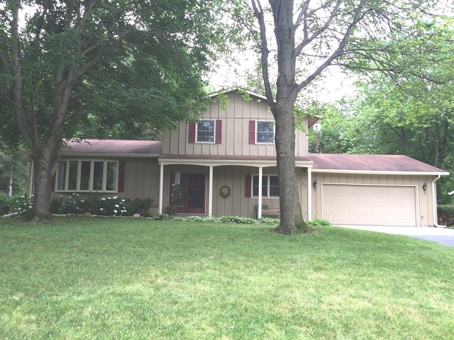 863 Riverside Drive Dixon, IL 61021 - Photo 1 of 15