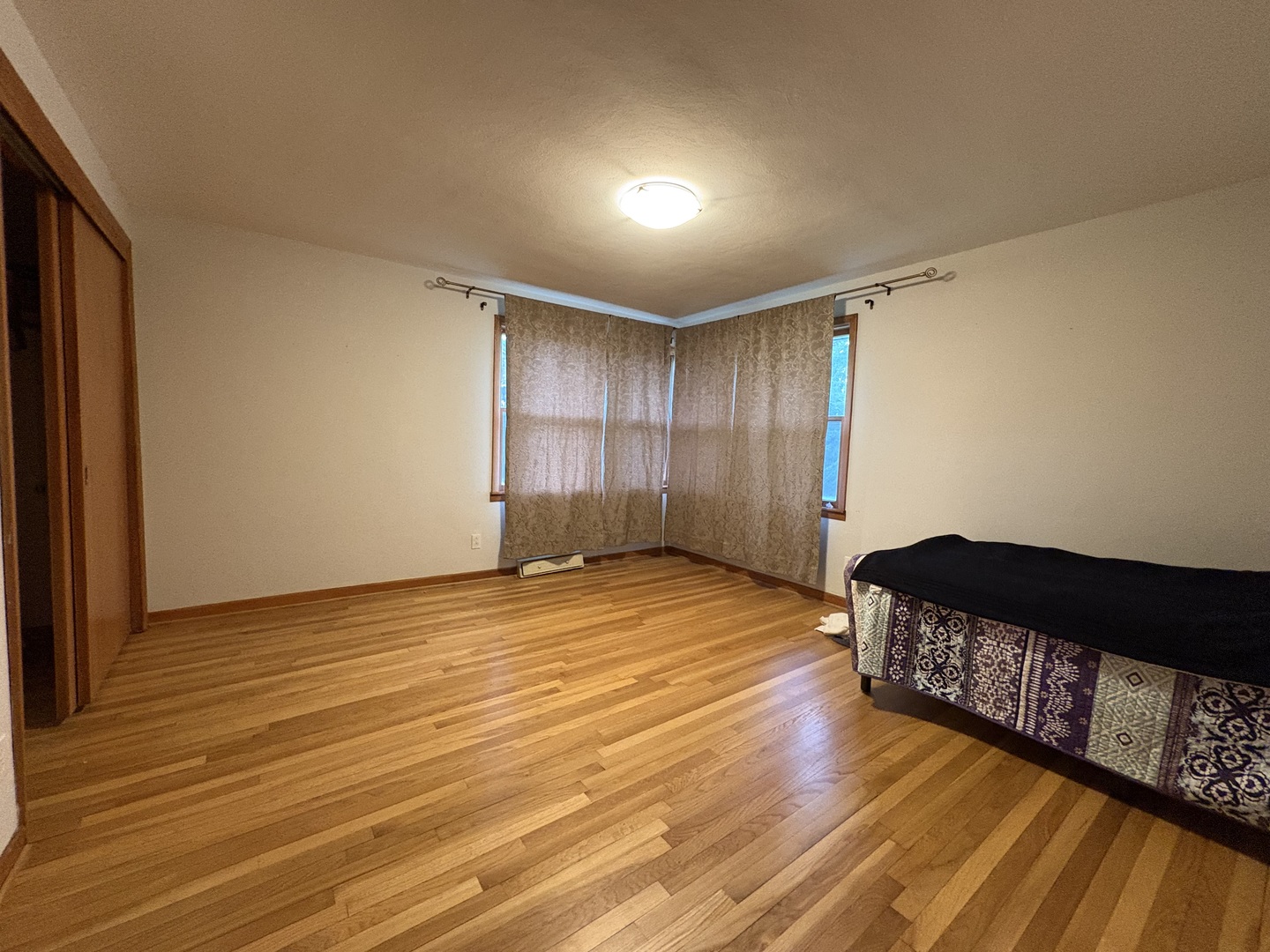 260 North St Marys Road Libertyville, IL 60048 - Photo 7 of 15 a view of a room with wooden floor