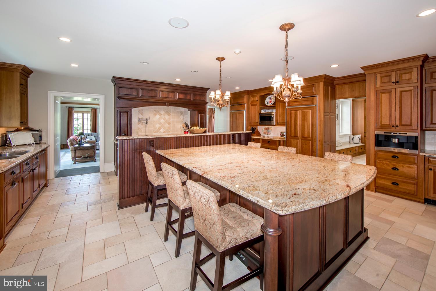 556 South Waterloo Road Devon, PA 19333 - Photo 8 of 27 Kitchen