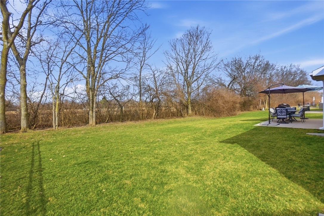 215 Riesling Drive Englewood, OH 45322 - Photo 22 of 23 Gallery Image 22
