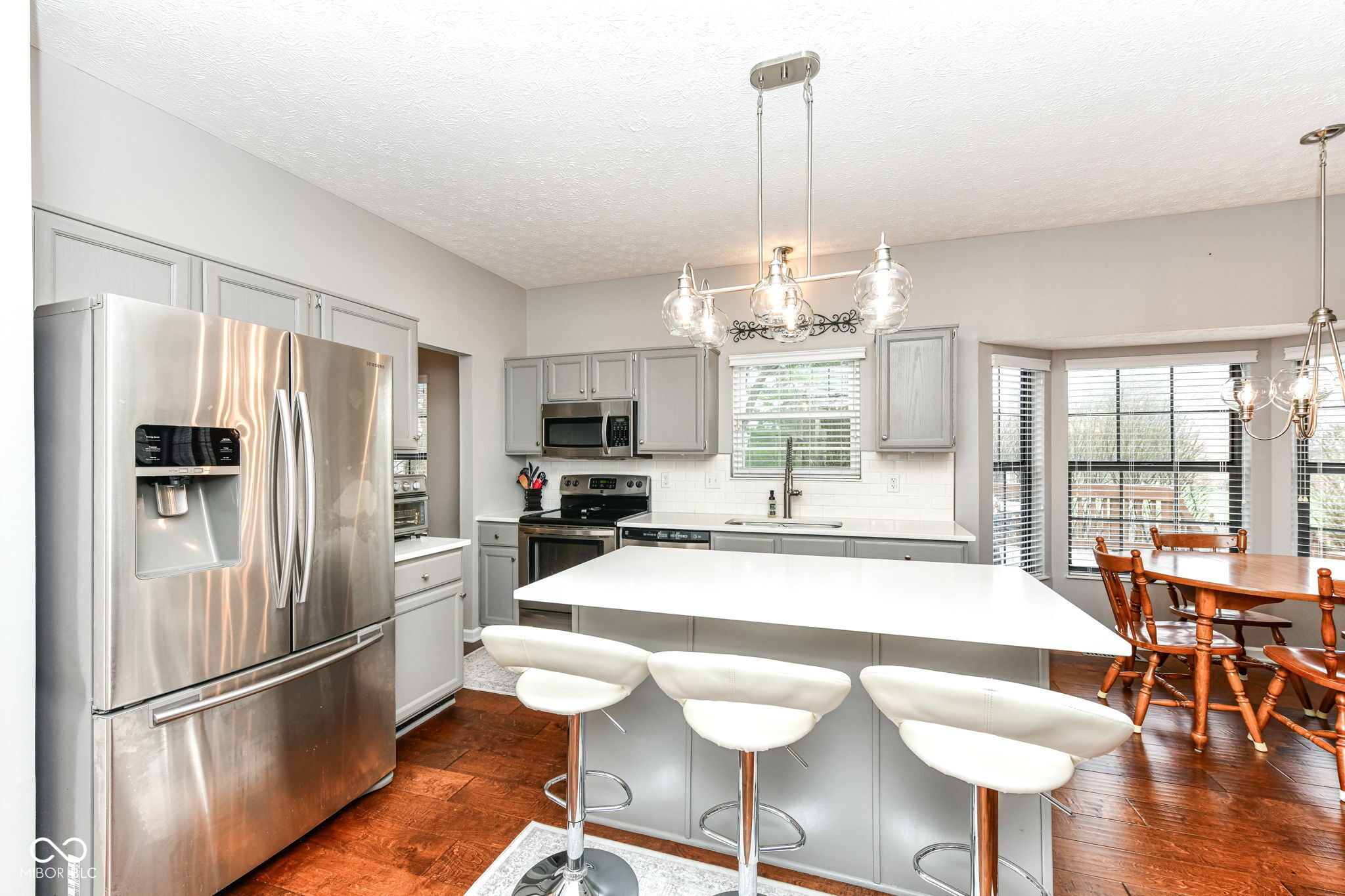 11124 Ashley Place Fishers, IN 46038 - Photo 2 of 28