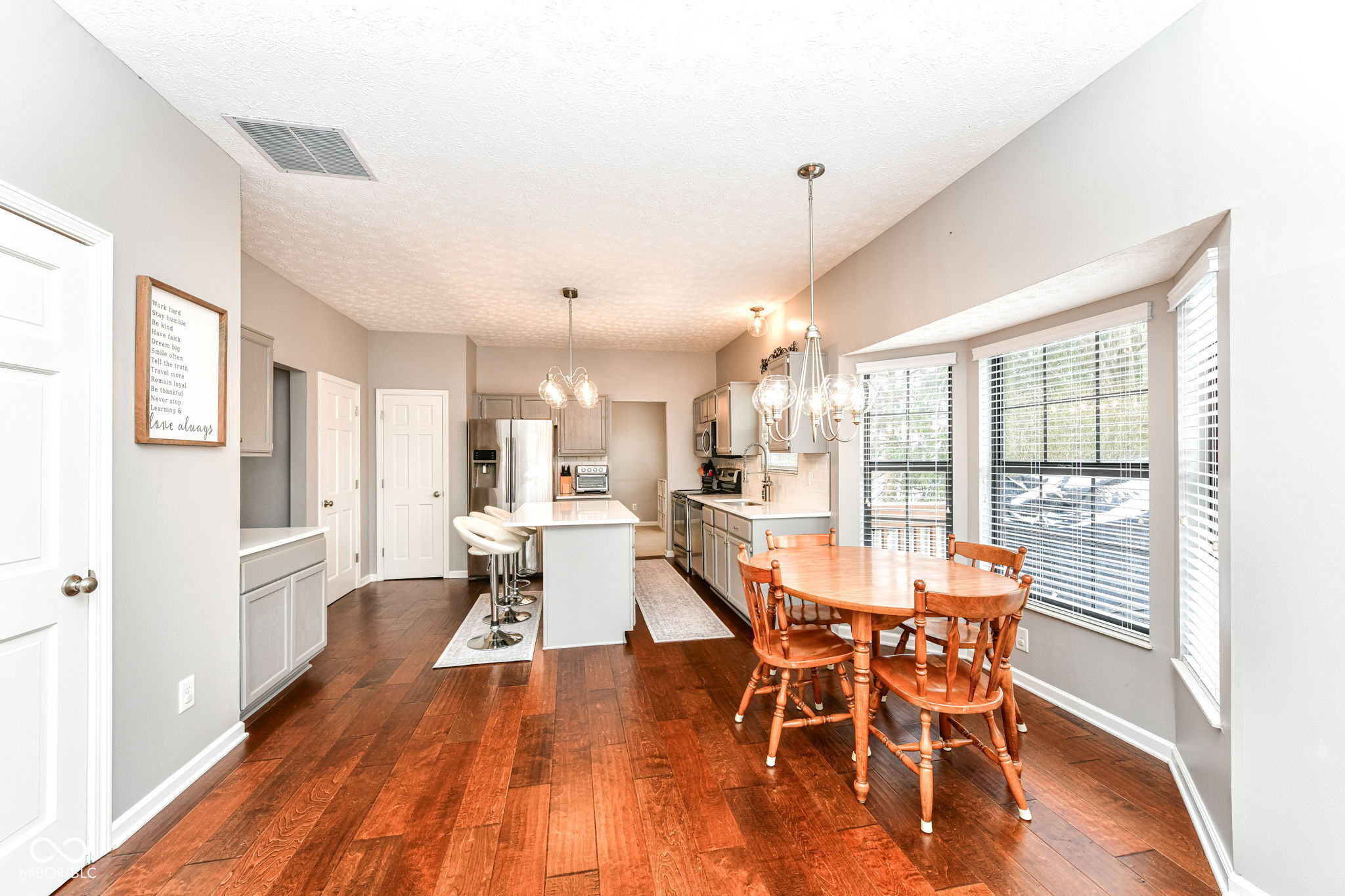 11124 Ashley Place Fishers, IN 46038 - Photo 10 of 28