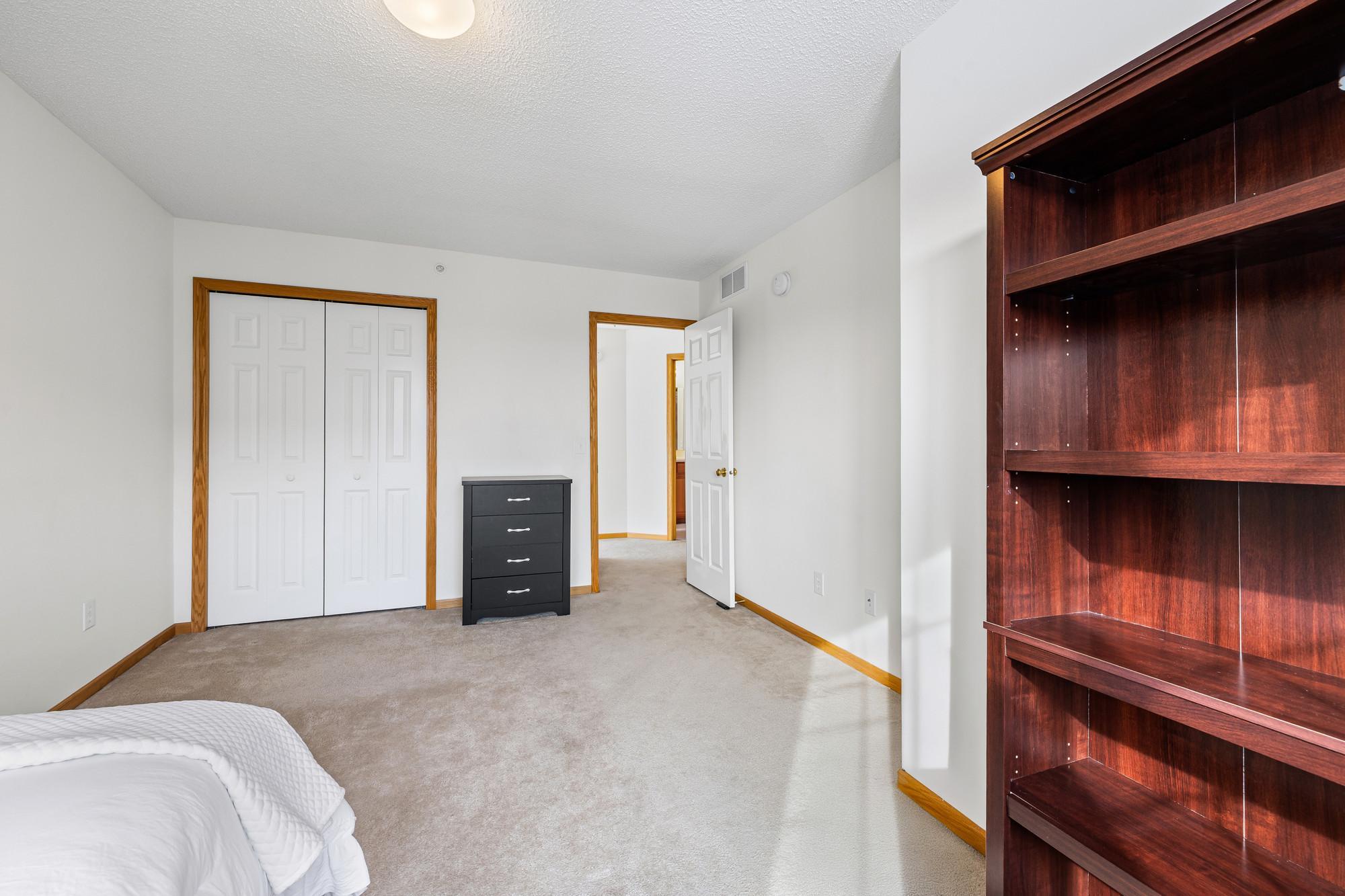 4332 Victor Path, Unit 1 Hugo, MN 55038 - Photo 19 of 38