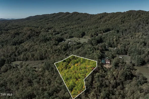 $388,500 | 2028 Shingletown Road, Mountain City, TN 37683