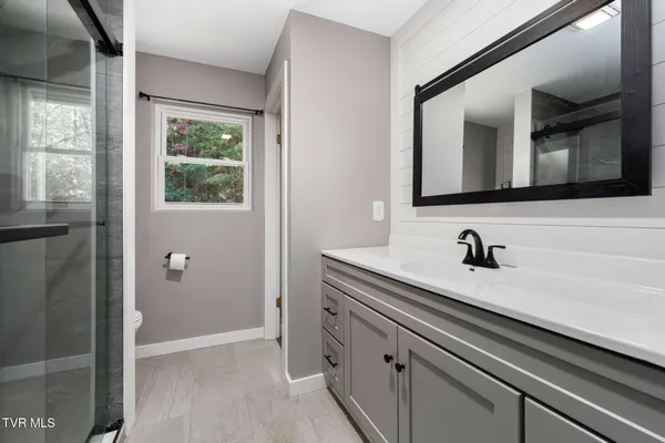 $388,500 | 2028 Shingletown Road, Mountain City, TN 37683
