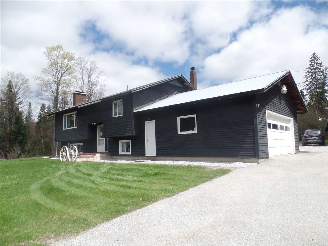 517 Rte 302 Barre, VT 05649 - Photo 3 of 18