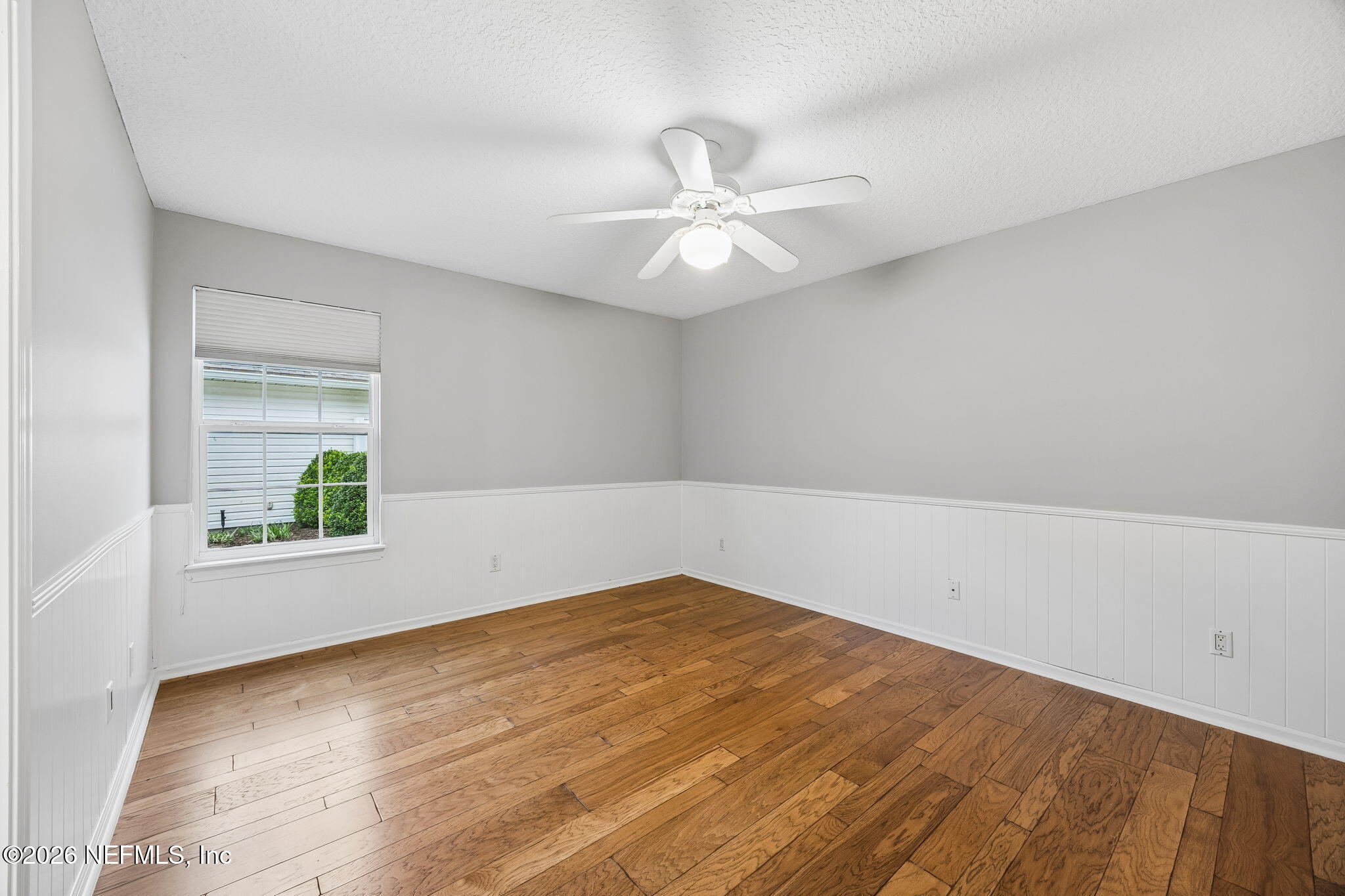 213 Springwood Lane St. Johns, FL 32259 - Photo 38 of 78 an empty room with windows and fan
