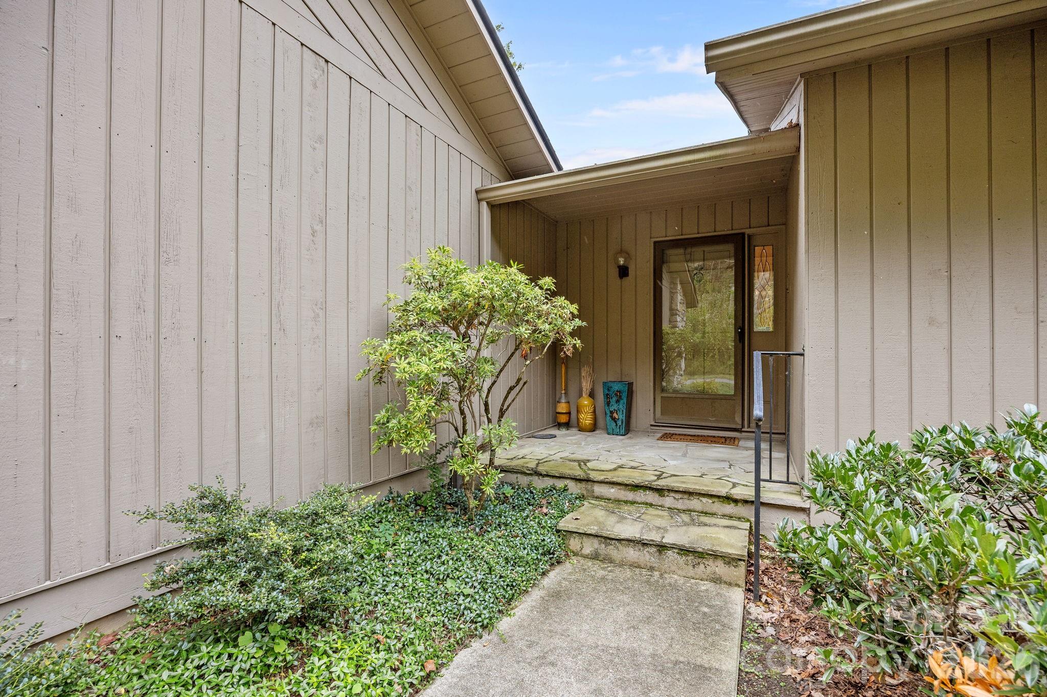 68 Stony Ridge Asheville, NC 28804 - Photo 6 of 48