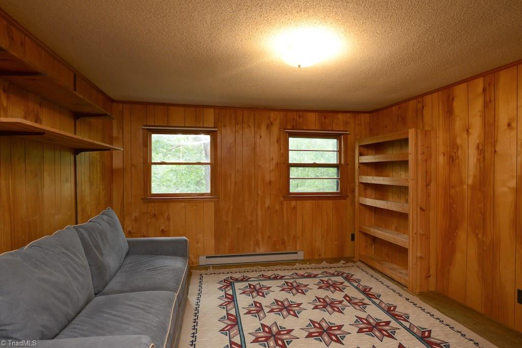 5266 River Road Jamestown, NC 27282 - Photo 28 of 30 Gallery Image 28