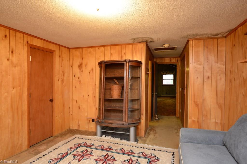 5266 River Road Jamestown, NC 27282 - Photo 29 of 30 Gallery Image 29